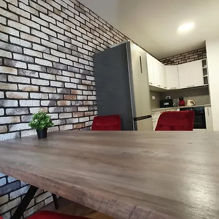 New Cute Apartman Ante Split