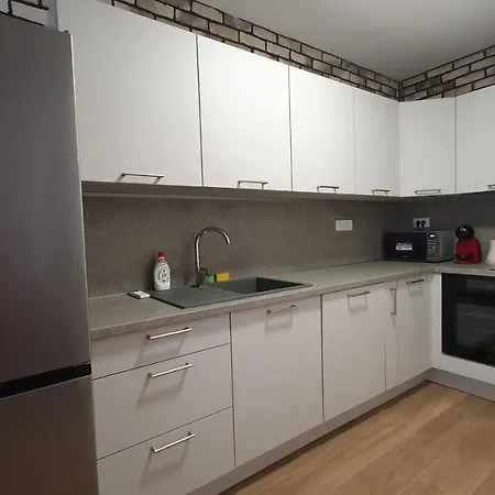New Cute Apartman Ante Split